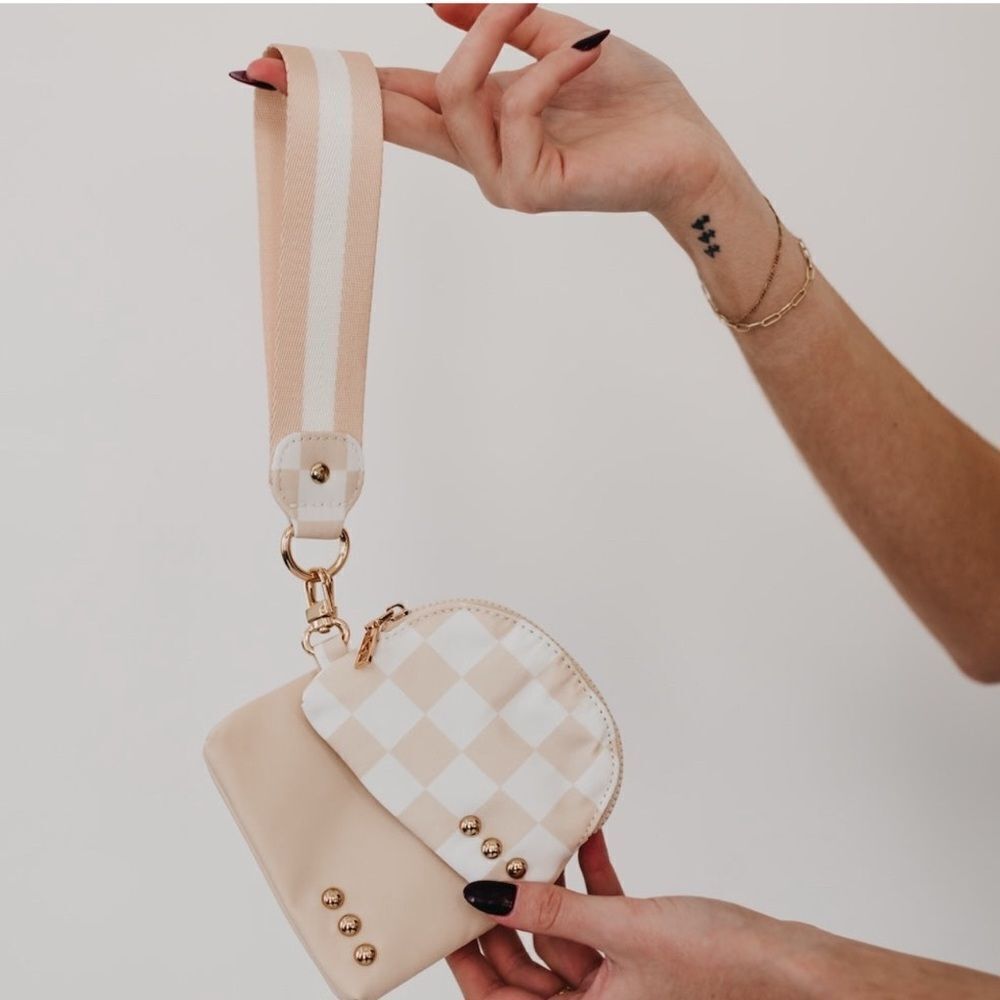 Pretty Simple Dolly Dual Pouch Wristlet - Picture 1 of 3